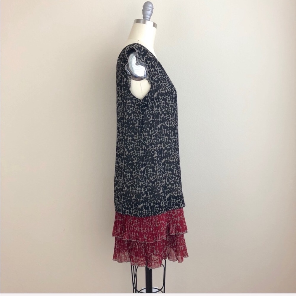 Kensie Mixed Print Pleated Hem Shift Dress - Picture 2 of 4